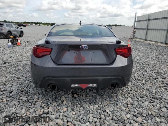 ✅ 2018 Subaru BRZ Limited • VIN: JF1ZCAC11J8603170 • Лот: 58993655. Опубликован ранее на Copart с пробегом 30 105 миль. Бесплатный доступ к архиву аукционных продаж из США и подробный отчёт об истории автомобиля на DreamBid. Изображение 6.