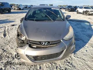 ✅ 2013 Hyundai Elantra Limited • VIN: 5NPDH4AE7DH262621 • Lot: 84439945. Listed on Copart with 174,898 mi. Free auction sales archive from the USA and detailed vehicle history report at DreamBid. Image 5.