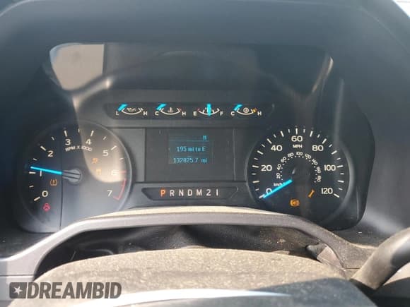 ✅ 2016 Ford F-150 Lariat • VIN: 1FTFW1EG6GKD60196 • Lot: 80676485. Listed on Copart with 132,825 mi. Free auction sales archive from the USA and detailed vehicle history report at DreamBid. Image 9.