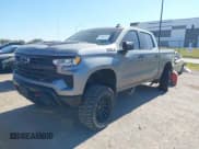✅ 2024 Chevrolet Silverado 1500 LT Trail Boss • VIN: 3GCUDFED2RG297186 • Lot: 43601207. Wystawiony na IAAI z przebiegiem 36 274 mil. Bezpłatny archiwum sprzedaży aukcyjnych z USA i szczegółowy raport historii pojazdu na DreamBid. Zdjęcie 2.