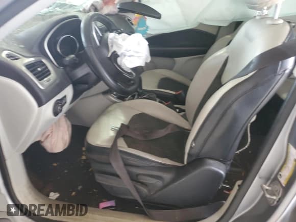 ✅ 2018 Jeep Compass Latitude • VIN: 3C4NJCBBXJT462220 • Lot: 70571625. Listed on Copart with Not provided. Free auction sales archive from the USA and detailed vehicle history report at DreamBid. Image 7.