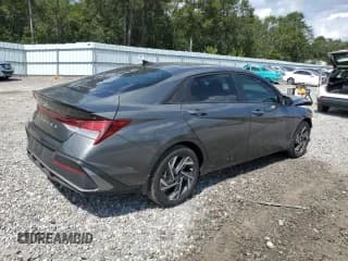 ✅ 2025 Hyundai Elantra SEL Sport • VIN: KMHLM4DG4SU906210 • Lot: 71498015. Listed on Copart with 6,610 mi. Free auction sales archive from the USA and detailed vehicle history report at DreamBid. Image 3.