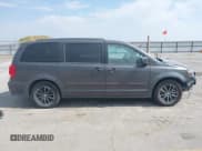 ✅ 2017 Dodge Grand Caravan GT • VIN: 2C4RDGEG5HR573049 • Lot: 43228787. Wystawiony na IAAI z przebiegiem 110 606 mil. Bezpłatny archiwum sprzedaży aukcyjnych z USA i szczegółowy raport historii pojazdu na DreamBid. Zdjęcie 12.