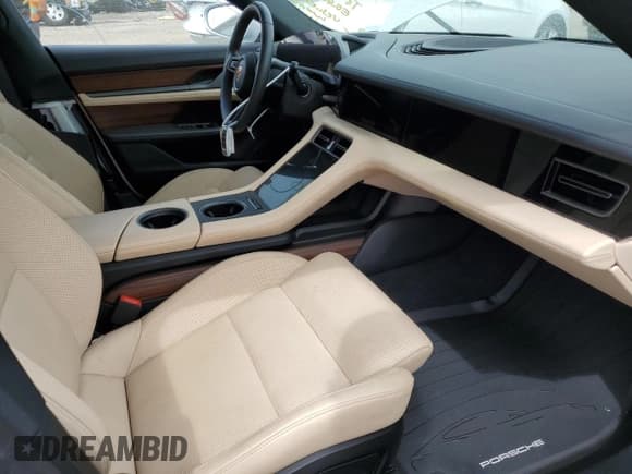 ✅ 2020 Porsche Taycan 4S • VIN: WP0AB2Y11LSA50893 • Lot: 53266822. Listed on Copart with 8,223 mi. Free auction sales archive from the USA and detailed vehicle history report at DreamBid. Image 5.