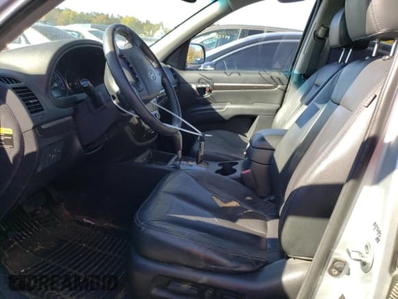 ✅ 2009 Hyundai Santa Fe Limited • VIN: 5NMSH13E59H268490 • Lot: 75895124. Listed on Copart with 178,631 mi. Free auction sales archive from the USA and detailed vehicle history report at DreamBid. Image 7.