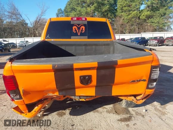 ✅ 2015 Ram 1500 Sport • VIN: 1C6RR7MT1FS685432 • Лот: 41209748. Опубликован ранее на IAAI с пробегом 153 519 миль. Бесплатный доступ к архиву аукционных продаж из США и подробный отчёт об истории автомобиля на DreamBid. Изображение 6.