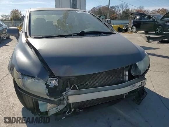 ✅ 2010 Honda Civic LX • VIN: 2HGFA1F53AH532986 • Lot: 92466105. Listed on Copart with 136,878 mi. Free auction sales archive from the USA and detailed vehicle history report at DreamBid. Image 13.