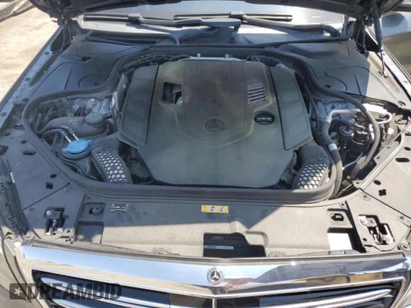 ✅ 2018 Mercedes-Benz S 560 • VIN: WDDUG8DB4JA415248 • Lot: 60999675. Wystawiony na Copart z przebiegiem 67 361 mil. Bezpłatny archiwum sprzedaży aukcyjnych z USA i szczegółowy raport historii pojazdu na DreamBid. Zdjęcie 11.