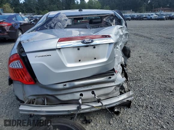 ✅ 2010 Ford Fusion SPORT • VIN: 3FAHP0DC4AR407426 • Lot: 69651275. Listed on Copart with 398,244 mi. Free auction sales archive from the USA and detailed vehicle history report at DreamBid. Image 6.