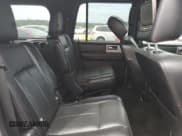 ✅ 2017 Ford Expedition Limited • VIN: 1FMJU2AT6HEA27453 • Lot: 65981725. Wystawiony na Copart z przebiegiem 97 294 mil. Bezpłatny archiwum sprzedaży aukcyjnych z USA i szczegółowy raport historii pojazdu na DreamBid. Zdjęcie 11.