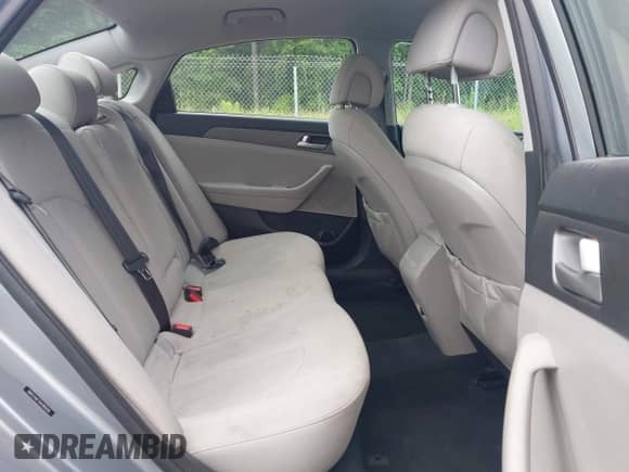 2016 Hyundai Sonata 2.4L z VIN 5NPE24AF7GH385936, wystawiony jako IAAI lot #42440665 z przebiegiem 121 555 mil mil oraz . Historia ofert i sprzedaży dostępna na DreamBid. Obrazek 8.