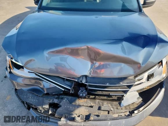 ✅ 2016 Volkswagen Jetta S • VIN: 3VW267AJ0GM387046 • Lot: 69420515. Listed on Copart with 106,633 mi. Free auction sales archive from the USA and detailed vehicle history report at DreamBid. Image 11.