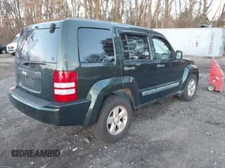 ✅ 2010 Jeep Liberty Sport • VIN: 1J4PN2GK0AW160200 • Lot: 43812816. Listed on IAAI with 224,142 mi. Free auction sales archive from the USA and detailed vehicle history report at DreamBid. Image 4.