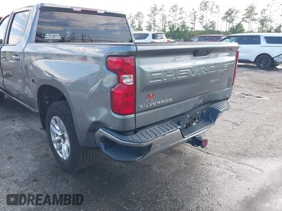 ✅ 2020 Chevrolet Silverado 1500 LT • VIN: 3GCUYDED9LG423950 • Lot: 43032146. Listed on IAAI with 66,587 mi. Free auction sales archive from the USA and detailed vehicle history report at DreamBid. Image 6.
