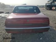 ✅ 1987 Oldsmobile Toronado • VIN: 1G3EZ1134HU308058 • Lot: 71824705. Wystawiony na Copart z przebiegiem 48 163 mil. Bezpłatny archiwum sprzedaży aukcyjnych z USA i szczegółowy raport historii pojazdu na DreamBid. Zdjęcie 6.