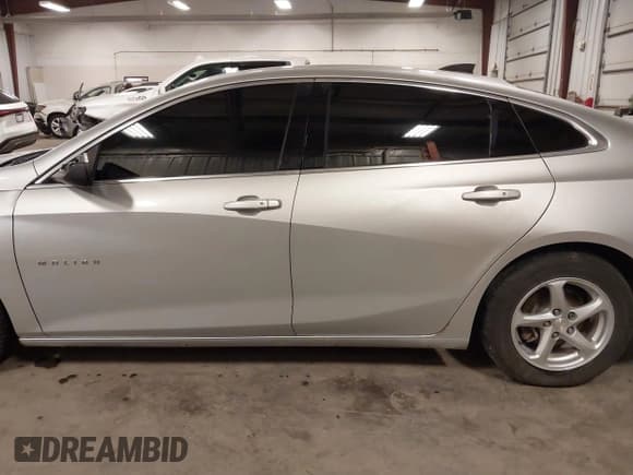 ✅ 2017 Chevrolet Malibu LS • VIN: 1G1ZB5ST3HF267379 • Lot: 43375554. Listed on IAAI with 234,332 mi. Free auction sales archive from the USA and detailed vehicle history report at DreamBid. Image 15.
