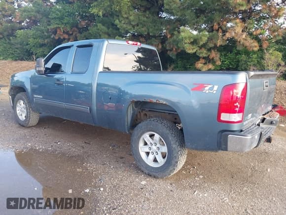 ✅ 2012 GMC Sierra 1500 SLE • VIN: 1GTR2VE70CZ276442 • Lot: 42689620. Wystawiony na IAAI z przebiegiem 104 506 mil. Bezpłatny archiwum sprzedaży aukcyjnych z USA i szczegółowy raport historii pojazdu na DreamBid. Zdjęcie 3.