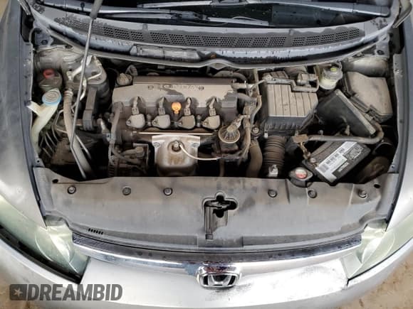 ✅ 2008 Honda Civic LX • VIN: 1HGFA16598L064047 • Лот: 93493225. Опубликован ранее на Copart с пробегом 175 091 миль. Бесплатный доступ к архиву аукционных продаж из США и подробный отчёт об истории автомобиля на DreamBid. Изображение 11.