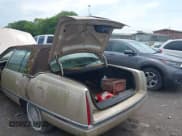 ✅ 1994 Cadillac DeVille • VIN: 1G6KD52B9RU272998 • Lot: 42797569. Listed on IAAI with 63,176 mi. Free auction sales archive from the USA and detailed vehicle history report at DreamBid. Image 6.