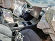 ✅ 2023 Tesla Model Y Long Range • VIN: 7SAYGDEE3PA103726 • Лот: 90580685. Опубликован ранее на Copart с пробегом Не указан. Бесплатный доступ к архиву аукционных продаж из США и подробный отчёт об истории автомобиля на DreamBid. Изображение 8.