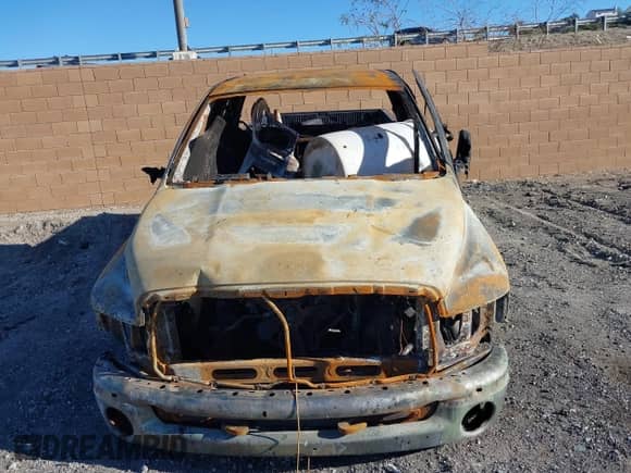 2003 Dodge 1500 ST с VIN 1D3HA18Z73J558524, выставлен на аукционе IAAI как лот 41515832 с пробегом Не указан миль и . История ставок и продаж доступна на DreamBid. Изображение 12.