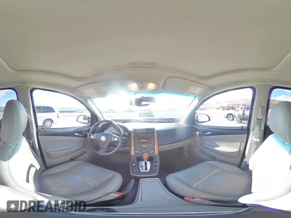 ✅ 2007 Saturn VUE V6 • VIN: 5GZCZ53437S803901 • Lot: 49426515. Wystawiony na Copart z przebiegiem 107 323 mil. Bezpłatny archiwum sprzedaży aukcyjnych z USA i szczegółowy raport historii pojazdu na DreamBid. Zdjęcie 14.