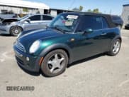 ✅ 2005 MINI Convertible • VIN: WMWRF33475TF62151 • Lot: 65920255. Wystawiony na Copart z przebiegiem 94 894 mil. Bezpłatny archiwum sprzedaży aukcyjnych z USA i szczegółowy raport historii pojazdu na DreamBid. Zdjęcie 1.