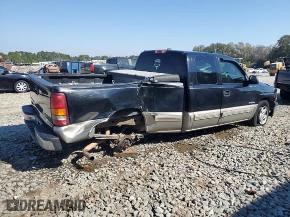 ✅ 2002 Chevrolet Silverado 1500 LS • VIN: 2GCEC19T721103682 • Лот: 77005874. Опубликован ранее на Copart с пробегом 212 122 миль. Бесплатный доступ к архиву аукционных продаж из США и подробный отчёт об истории автомобиля на DreamBid. Изображение 3.
