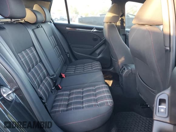 ✅ 2013 Volkswagen Golf GTI Autobahn • VIN: WVWGD7AJ4DW099783 • Лот: 82543345. Опубликован ранее на Copart с пробегом 195 605 миль. Бесплатный доступ к архиву аукционных продаж из США и подробный отчёт об истории автомобиля на DreamBid. Изображение 11.