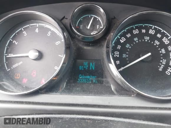 ✅ 2012 Chevrolet Captiva Sport LS • VIN: 3GNAL2EK4CS558245 • Lot: 42780252. Wystawiony na IAAI z przebiegiem 233 510 mil. Bezpłatny archiwum sprzedaży aukcyjnych z USA i szczegółowy raport historii pojazdu na DreamBid. Zdjęcie 7.