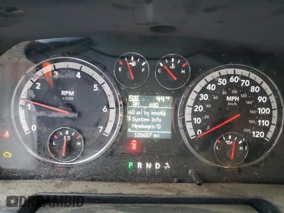 ✅ 2009 Dodge 1500 SLT • VIN: 1D3HV13T19S709125 • Lot: 92277205. Wystawiony na Copart z przebiegiem 126 657 mil. Bezpłatny archiwum sprzedaży aukcyjnych z USA i szczegółowy raport historii pojazdu na DreamBid. Zdjęcie 9.