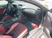 ✅ 2013 Hyundai Genesis Coupe 2.0T • VIN: KMHHT6KD3DU109897 • Lot: 42931879. Wystawiony na IAAI z przebiegiem 138 590 mil. Bezpłatny archiwum sprzedaży aukcyjnych z USA i szczegółowy raport historii pojazdu na DreamBid. Zdjęcie 5.