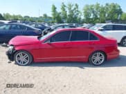 ✅ 2013 Mercedes-Benz C 300 Sport • VIN: WDDGF8AB4DA785799 • Lot: 42719671. Listed on IAAI with 147,565 mi. Free auction sales archive from the USA and detailed vehicle history report at DreamBid. Image 15.