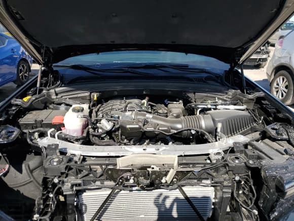 ✅ 2025 Jeep Grand Cherokee Limited • VIN: 1C4RJGBG9SC294054 • Лот: 49224825. Опубликован ранее на Copart с пробегом 945 миль. Бесплатный доступ к архиву аукционных продаж из США и подробный отчёт об истории автомобиля на DreamBid. Изображение 12.