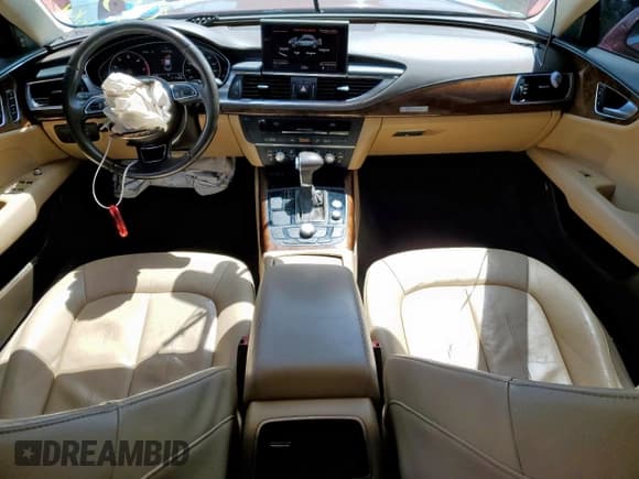 ✅ 2014 Audi A7 Premium Plus • VIN: WAUWGAFC5EN124317 • Lot: 51854865. Listed on Copart with 112,345 mi. Free auction sales archive from the USA and detailed vehicle history report at DreamBid. Image 8.