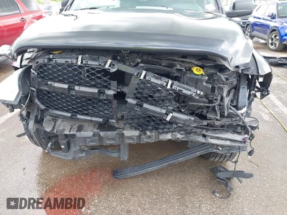 ✅ 2018 Ram 1500 Tradesman • VIN: 1C6RR6FG9JS195131 • Lot: 42112722. Listed on IAAI with 76,030 mi. Free auction sales archive from the USA and detailed vehicle history report at DreamBid. Image 6.