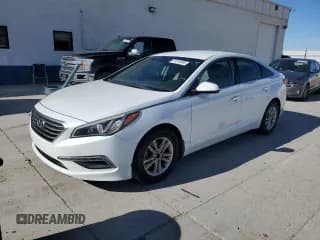 ✅ 2015 Hyundai Sonata SE • VIN: 5NPE24AF6FH239297 • Лот: 91515065. Опубликован ранее на Copart с пробегом 158 101 миль. Бесплатный доступ к архиву аукционных продаж из США и подробный отчёт об истории автомобиля на DreamBid. Изображение 1.