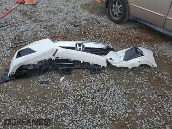 ✅ 2022 Honda Accord LX • VIN: 1HGCV1F15NA061903 • Lot: 70651855. Wystawiony na Copart z przebiegiem 42 673 mil. Bezpłatny archiwum sprzedaży aukcyjnych z USA i szczegółowy raport historii pojazdu na DreamBid. Zdjęcie 12.