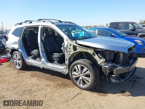 ✅ 2021 Subaru Ascent Touring • VIN: 4S4WMARD7M3455549 • Lot: 43497006. Wystawiony na IAAI z przebiegiem 39 043 mil. Bezpłatny archiwum sprzedaży aukcyjnych z USA i szczegółowy raport historii pojazdu na DreamBid. Zdjęcie 1.