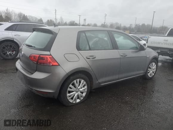 ✅ 2015 Volkswagen Golf Limited Edition • VIN: WVWKP7AU1FW904637 • Lot: 50101725. Listed on Copart with 18,234 mi. Free auction sales archive from the USA and detailed vehicle history report at DreamBid. Image 3.