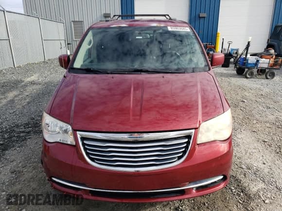 ✅ 2013 Chrysler Town & Country Touring • VIN: 2C4RC1BG9DR695167 • Лот: 85903685. Опубликован ранее на Copart с пробегом 310 250 миль. Бесплатный доступ к архиву аукционных продаж из США и подробный отчёт об истории автомобиля на DreamBid. Изображение 5.