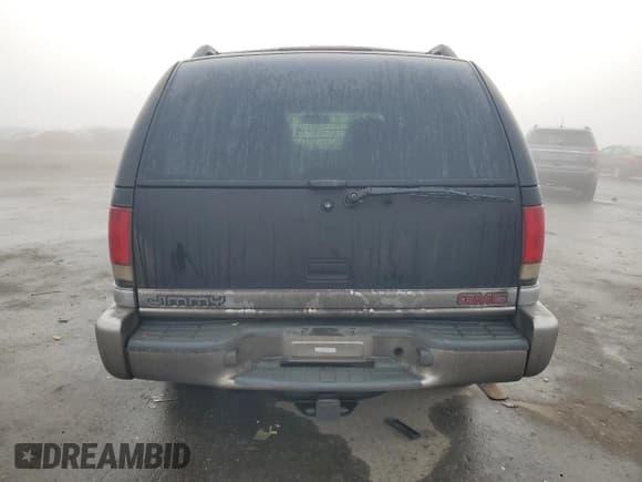 ✅ 1998 GMC Jimmy SLS • VIN: 1GKCS13W8W2572514 • Lot: 83016224. Listed on Copart with 85,044 mi. Free auction sales archive from the USA and detailed vehicle history report at DreamBid. Image 6.