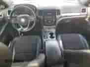 2020 Jeep Grand Cherokee Altitude z VIN 1C4RJEAG1LC278468, wystawiony jako Copart lot #56021125 z przebiegiem 99 414 mil mil oraz Szkoda całkowita • Salvage title. Historia ofert i sprzedaży dostępna na DreamBid. Obrazek 8.