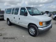 ✅ 2006 Ford Econoline Passenger XL • VIN: 1FBSS31L76DA19499 • Lot: 64693445. Wystawiony na Copart z przebiegiem 407 254 mil. Bezpłatny archiwum sprzedaży aukcyjnych z USA i szczegółowy raport historii pojazdu na DreamBid. Zdjęcie 4.
