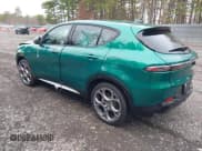 ✅ 2024 Alfa Romeo Tonale Ti • VIN: ZASPATCW3R3046855 • Lot: 41844525. Wystawiony na IAAI z przebiegiem 4 153 mil. Bezpłatny archiwum sprzedaży aukcyjnych z USA i szczegółowy raport historii pojazdu na DreamBid. Zdjęcie 3.