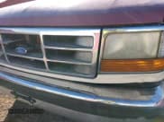 ✅ 1995 Ford F-150 • VIN: 1FTEX14H9SKA76993 • Lot: 43884916. Wystawiony na IAAI z przebiegiem Nie podano. Bezpłatny archiwum sprzedaży aukcyjnych z USA i szczegółowy raport historii pojazdu na DreamBid. Zdjęcie 6.