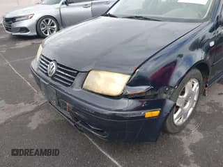 ✅ 2000 Volkswagen Jetta • VIN: 3VWTE29M5YM130538 • Lot: 43752058. Listed on IAAI with 120,503 mi. Free auction sales archive from the USA and detailed vehicle history report at DreamBid. Image 6.