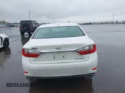 ✅ 2017 Lexus ES 350 • VIN: 58ABK1GG5HU072767 • Lot: 43506001. Wystawiony na IAAI z przebiegiem 76 809 mil. Bezpłatny archiwum sprzedaży aukcyjnych z USA i szczegółowy raport historii pojazdu na DreamBid. Zdjęcie 16.