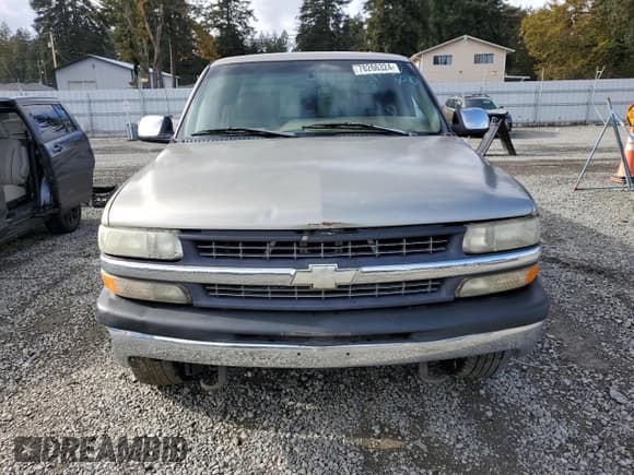 ✅ 2000 Chevrolet Silverado 1500 LT • VIN: 1GCEK19T6YE176195 • Лот: 78266324. Опубликован ранее на Copart с пробегом Не указан. Бесплатный доступ к архиву аукционных продаж из США и подробный отчёт об истории автомобиля на DreamBid. Изображение 5.