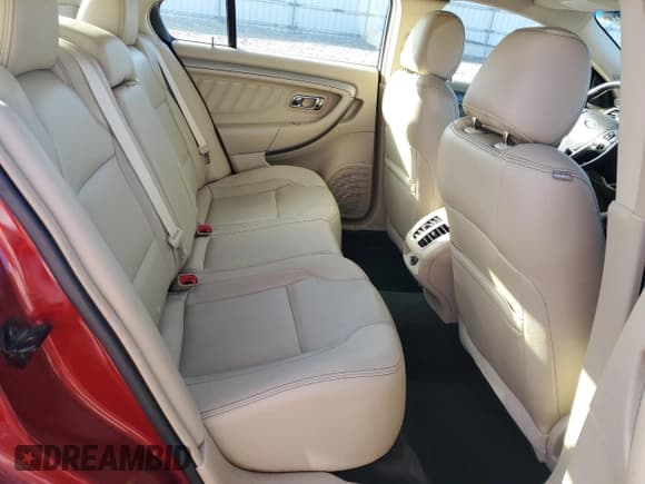 ✅ 2014 Ford Taurus SEL • VIN: 1FAHP2H86EG118885 • Lot: 82683675. Listed on Copart with 109,970 mi. Free auction sales archive from the USA and detailed vehicle history report at DreamBid. Image 10.